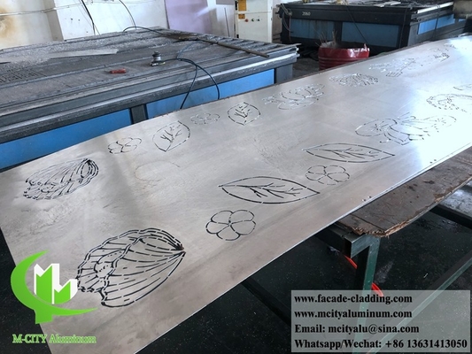 Panneaux métalliques ondulés, feuille perforée en aluminium pour façades murales