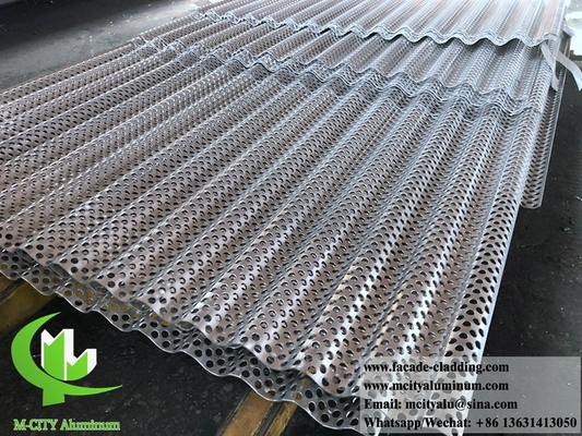 Panneaux métalliques ondulés, feuille perforée en aluminium pour façades murales