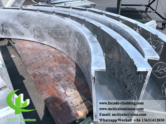 Panneaux décoratifs en aluminium sculptés à la commande numérique pour l'extérieur des façades murales architecturales
