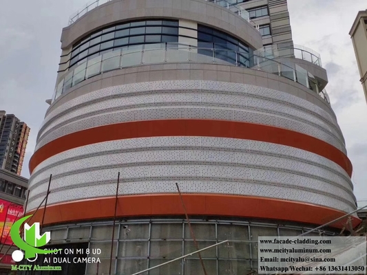 Paroi de rideau perforé en feuille d'aluminium à fluorocarbures pour revêtement de façade fournisseur en Chine