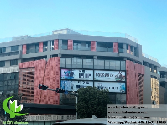 Chine Panneaux de revêtement métalliques perforés façades métalliques feuille d'aluminium de 3 mm