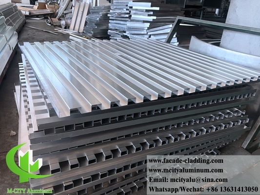 Chine fournisseur 3003 panneau d'aluminium métallique de 3 mm revêtu en poudre de panneau d'aluminium massif mur de rideau pour revêtement de façade