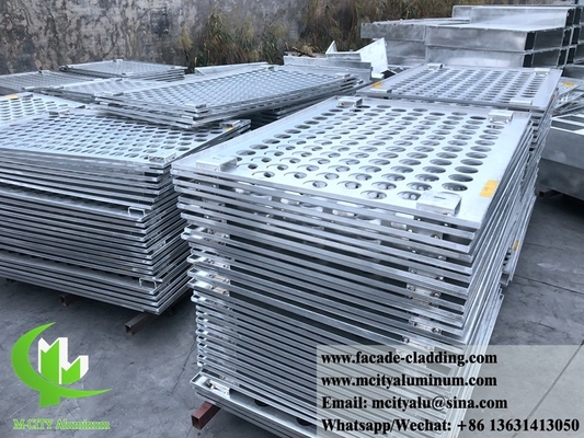 3003 Panneau métallique en aluminium de 3 mm panneau massif en fluorocarbone panneau de rideau en aluminium pour revêtement de façade
