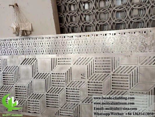 revêtement métallique perforé en feuille d'aluminium, revêtement creux à découpe laser pour façades de bâtiments
