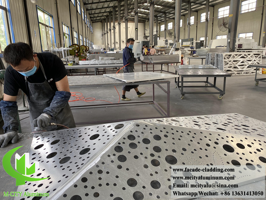Écrans métalliques coupés au laser façades en aluminium pour revêtement mural clôture de jardin anti-rouille étanche