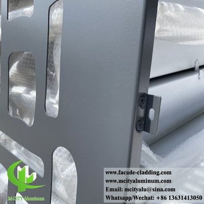 Système de façade de revêtement en PVDF de panneaux en aluminium en revêtement métallique