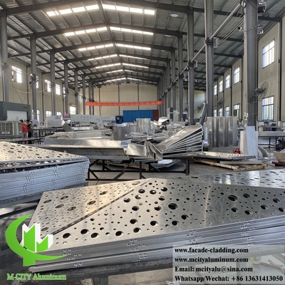 Panneaux métalliques extérieurs façades en aluminium système de découpe CNC motifs décoratifs feuille de métal personnalisée