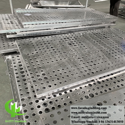 Feuille d'aluminium revêtue de métal extérieur avec perforation, trous ronds et revêtement en poudre pvdf