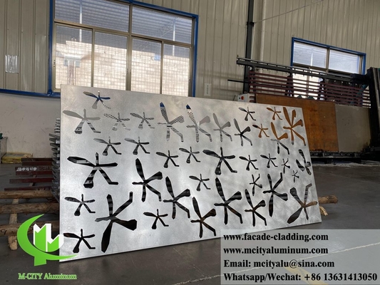 Panneaux métalliques découpés au laser avec motifs panneaux métalliques décorés pour les murs de façades de bâtiments