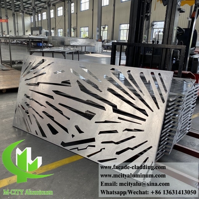 Écrans métalliques coupés au laser de 2 mm, façades en aluminium, panneaux de revêtement métalliques pour la décoration extérieure des bâtiments