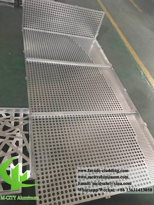 Écran métallique à découpe laser Feuille d'aluminium 3 mm revêtement murale en PVDF pour la décoration de bâtiments