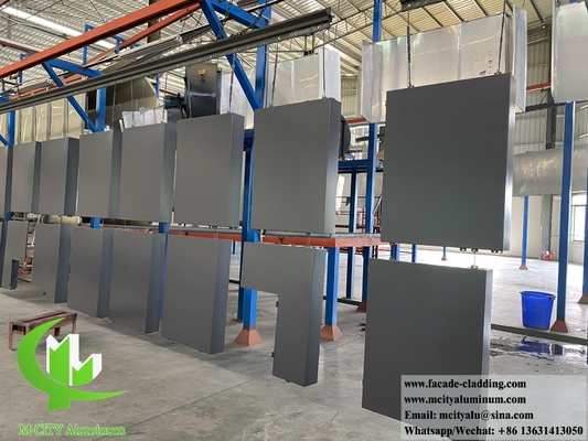 revêtement mural massif façade métallique panneaux en aluminium couleur grise PVDF garantie de 15 ans