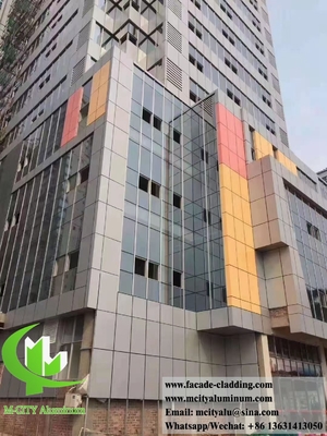 Parement en aluminium massif 3 mm PVDF Finition 15 ans Garantie Décoration extérieure pour la façade du mur
