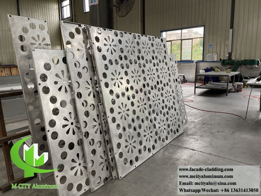 Panneaux métalliques découpés au laser avec motifs panneaux métalliques décorés pour les murs de façades de bâtiments