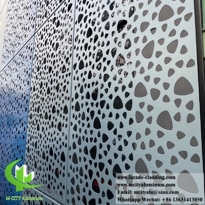Coupe laser en aluminium revêtement de mur métallique façade PVDF couleur bleue feuille décorative de 3 mm
