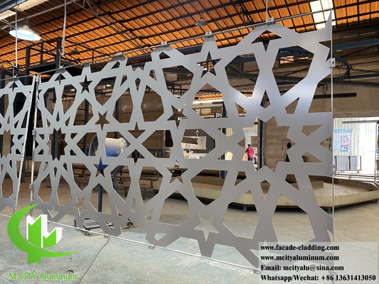 Panneaux décoratifs à coupe laser en aluminium pour revêtement murale