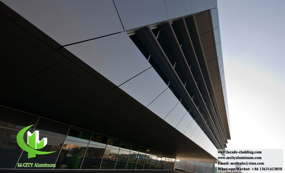 Panneaux de revêtement de mur extérieur revêtement métallique personnalisé feuille d'aluminium pour le système de façades de bâtiment