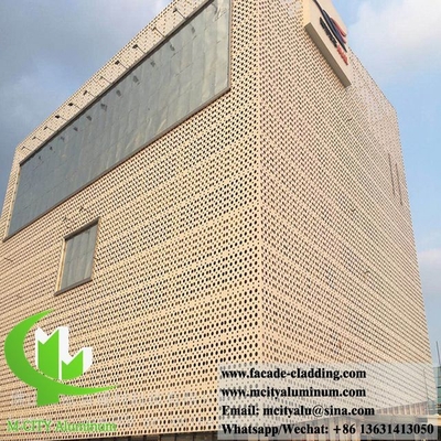 Panneaux de revêtement de murs extérieurs en tôle d'aluminium pour les façades de bâtiments