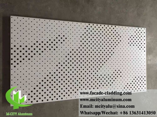 Le revêtement métallique pour la colonne de feuille d'aluminium perforée PVDF couleur dorée Pour la décoration intérieure