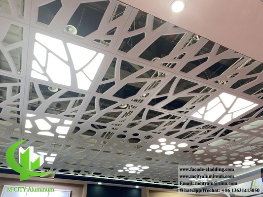 Couche en alliage d'aluminium massif en tôle de métal PVDF revêtement anti-rouille durable pour la façade extérieure