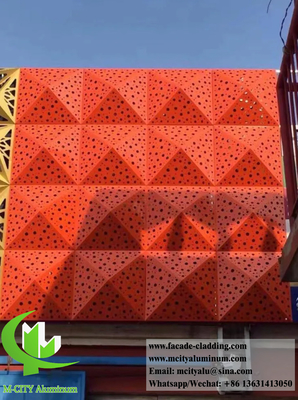 Couleur rouge revêtement métallique Conception 3D pour la décoration de façade de mur Peinture PVDF revêtement durable