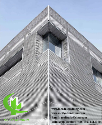 Panneaux en aluminium pour revêtements muraux