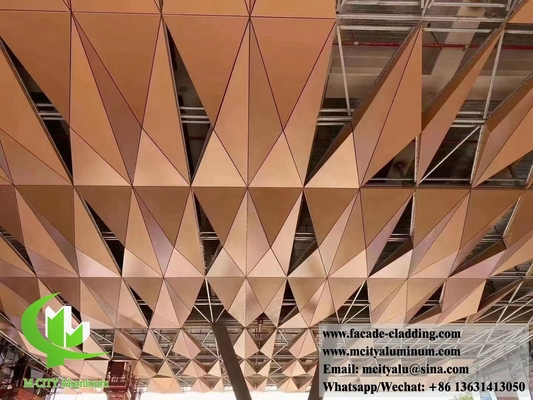 Plafond métallique Carreaux en aluminium Décoration extérieure et intérieure Forme 3D PVDF Or