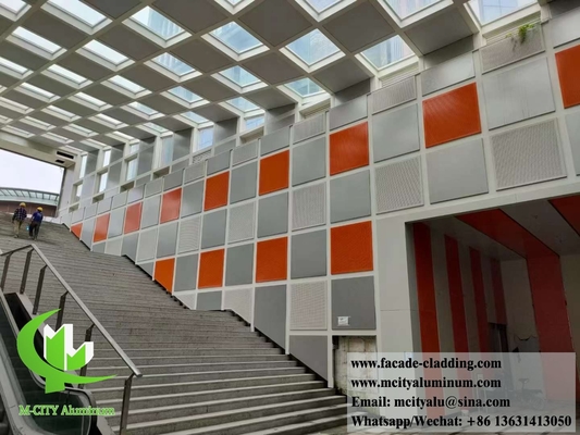 Plafond métallique perforé en feuille d'aluminium, écran métallique PVDF revêtement Akzo Nobel