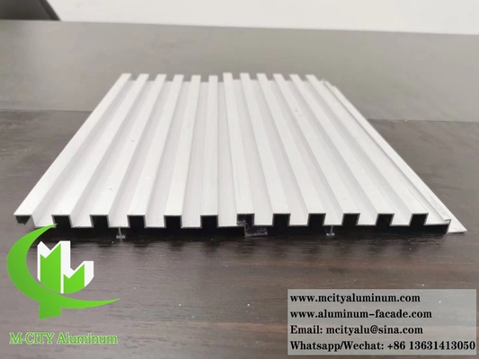 Panneaux muraux métalliques de profilés en aluminium pour l'architecture Panneaux en aluminium ondulé