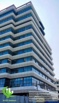 Murs architecturaux revêtement en tôle d'aluminium panneaux de façade système revêtement PVDF
