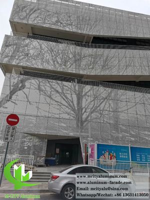 Bon prix Panneau mural en tôle d'aluminium perforé décoratif pour système de façade en ligne