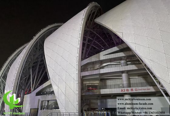 Bon prix Panneau en aluminium courbé avec finition enduite en poudre et couleurs RAL personnalisables pour les façades de découpe laser CNC en ligne