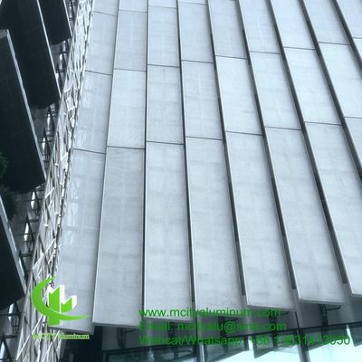 Bon prix Panneau en aluminium perforé avec revêtement PVDF, taille personnalisable et découpe laser pour bardage de façade en ligne
