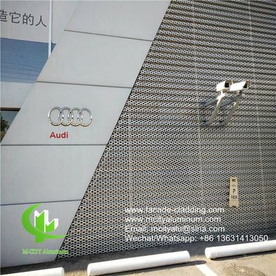 Bon prix Façade AUDI TERMINAL Parement perforé revêtement en aluminium en ligne