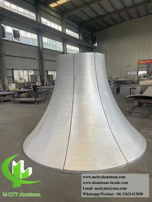 Bon prix Façades métalliques hyperboliques personnalisées revêtement en aluminium double courbée en ligne