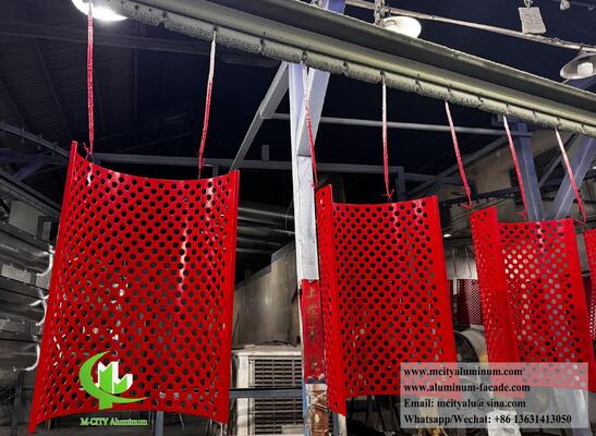 Bon prix Panneaux perforés incurvés en aluminium sur mesure avec finition thermolaquée en alliage d'aluminium 3003 pour la décoration de façade et de plafond en ligne