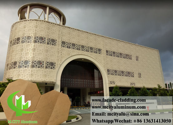 Bon prix Façade en aluminium perforé revêtu de poudre avec couleurs RAL personnalisées et motifs coupés au laser en ligne