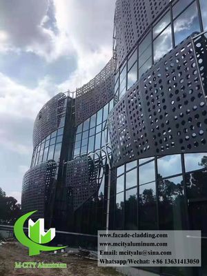 Bon prix Panneau perforé en aluminium revêtu de poudre avec des couleurs RAL personnalisables et des perforations coupées au laser pour revêtement de façade en ligne